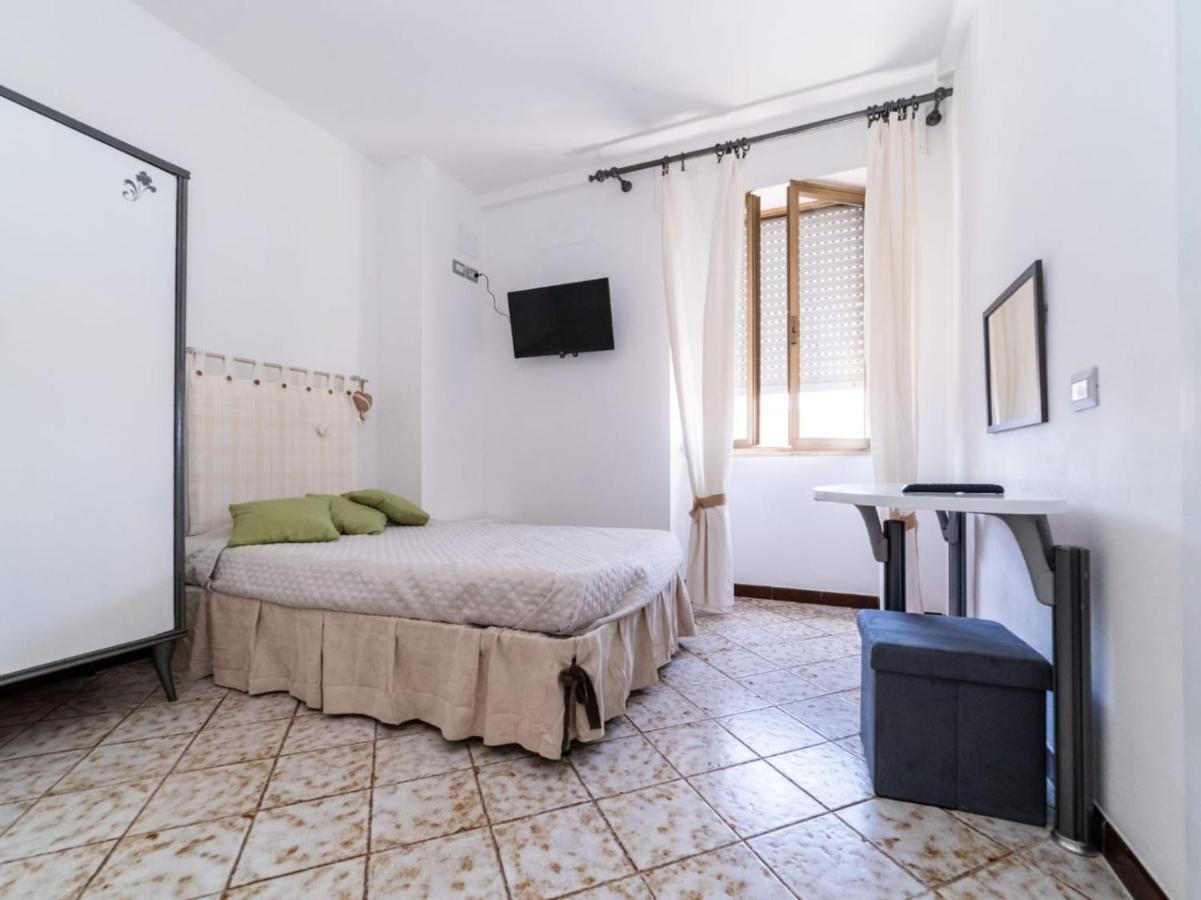 B&B Shardana Sennori Luaran gambar